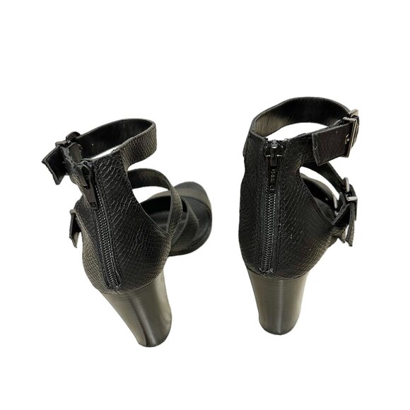 Simply Vera Vera Wang Black Sandals Size 8.5 M with Snake Pattern Open Toe Heel - Picture 5 of 6